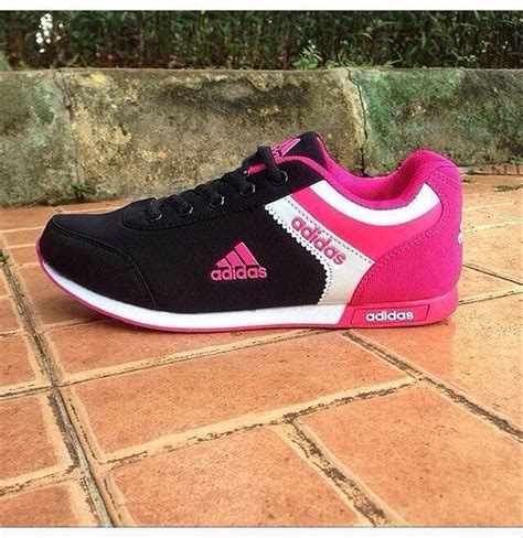 sepatu adidas hitam wanita|adidas running shoes wanita.